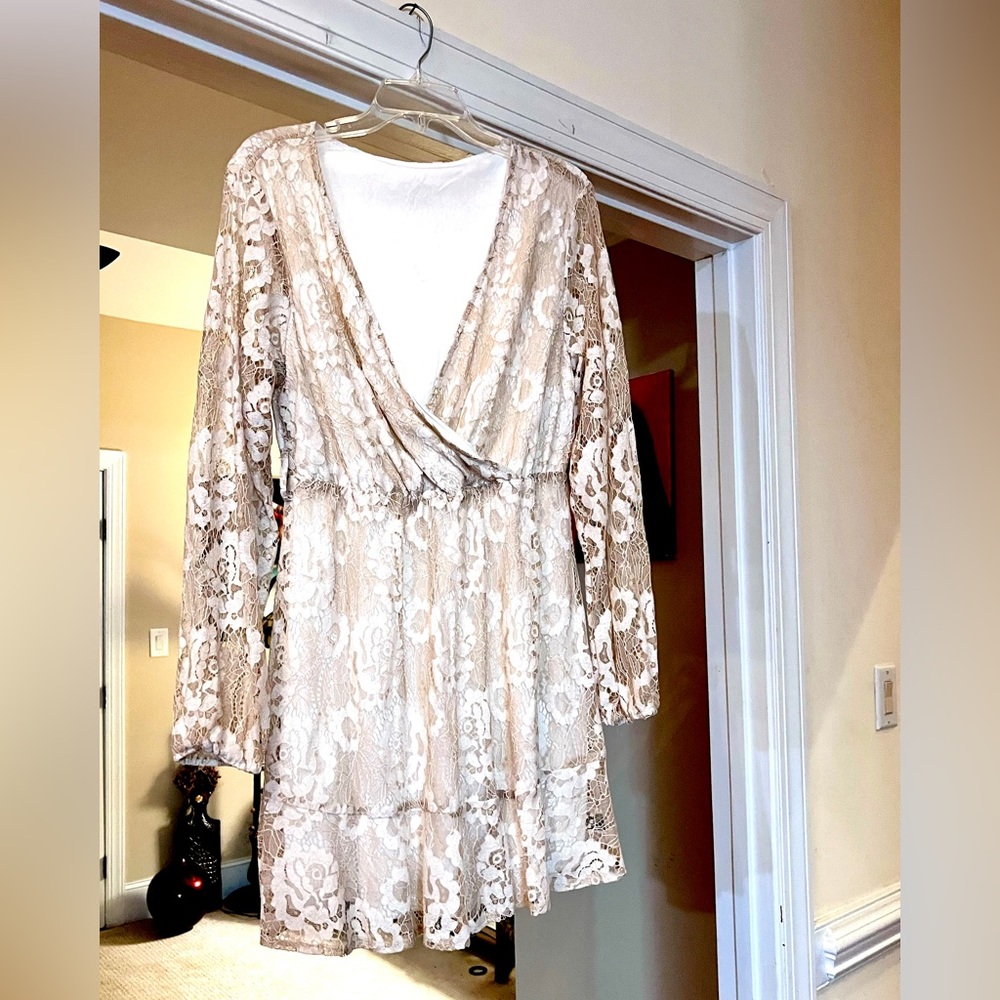 NWOT SHEIN beige lace waist elastic dress size large